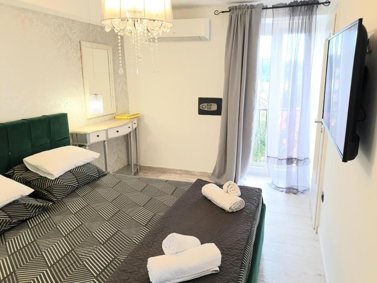 Castel Apartment Mali Losinj Exterior photo